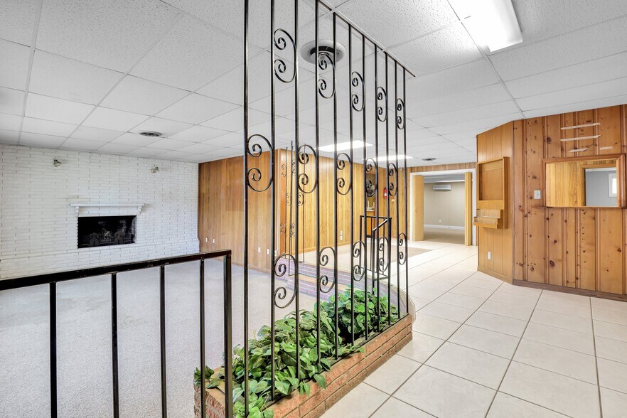 More Photos Of 5142 Augusta Rd, Savannah Office For Sale