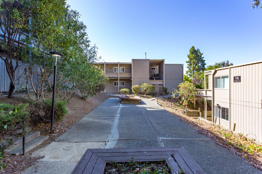 More Photos Of 201 Avian Dr, Vallejo Apartments For Sale