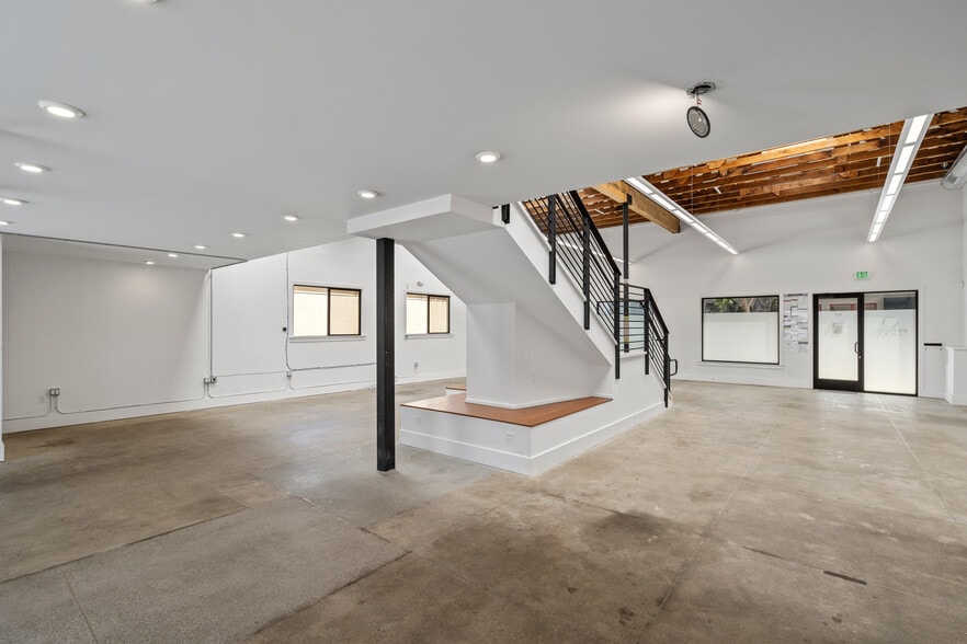 More Photos Of 629-639 S B St, San Mateo Storefront For Lease