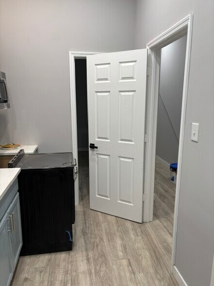 More Photos Of 1557 Mount Ephraim Ave, Camden Apartments For Sale