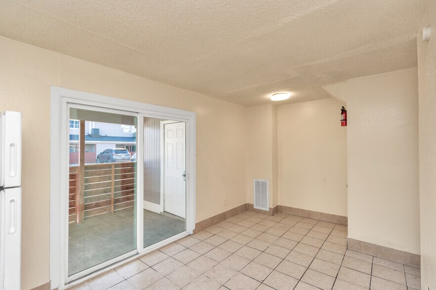 More Photos Of 6659 Brittmoore rd, Houston Multifamily For Sale