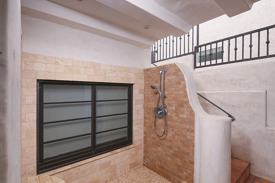 More Photos Of 614 Avenida Victoria, San Clemente Apartments For Sale