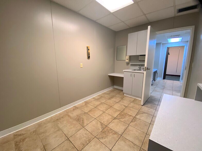 More Photos Of 1500 SE Magnolia Ext, Ocala Medical For Lease