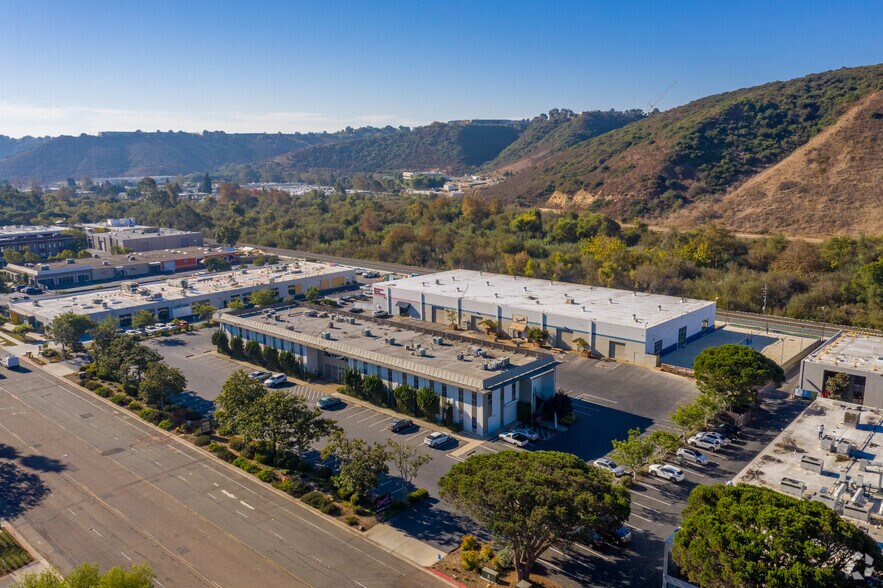More Photos Of 11526 Sorrento Valley Rd, San Diego Research And Development For Lease