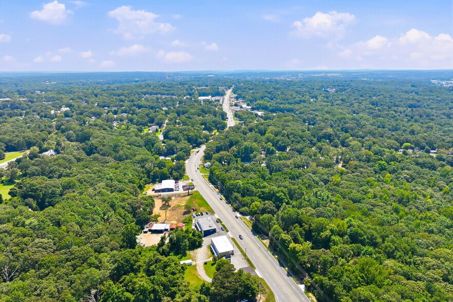 More Photos Of 1854 Thompson Bridge Rd, Gainesville Freestanding For Sale