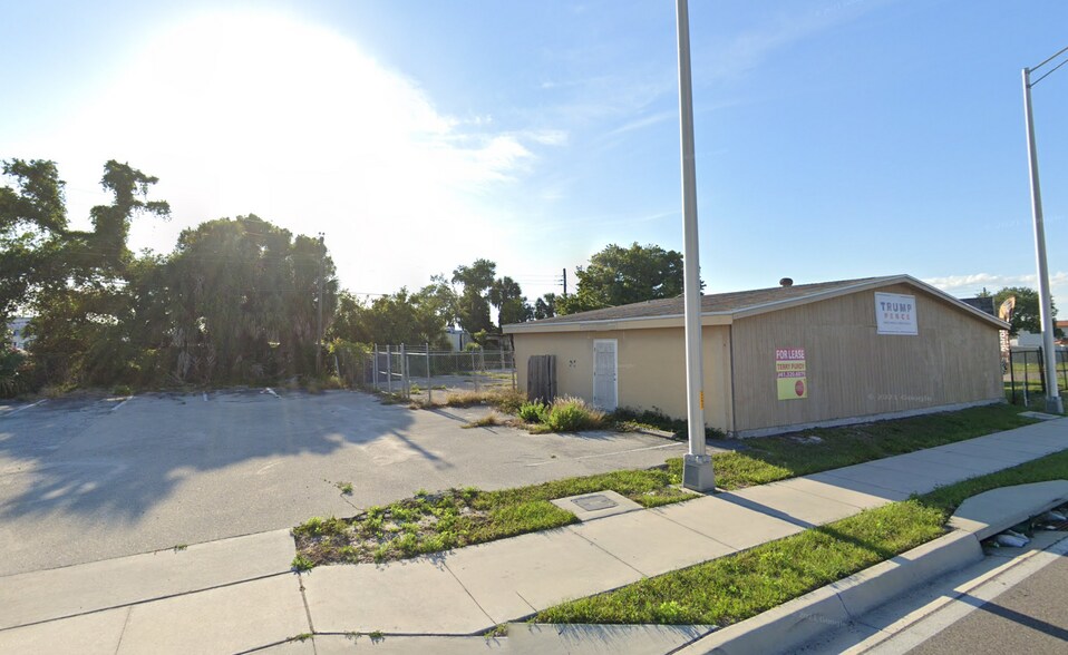 More Photos Of 320 Us Highway 41 Byp S, Venice Freestanding For Lease
