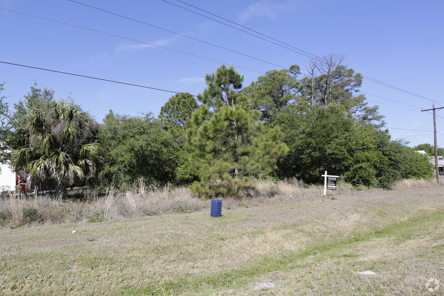More Photos Of 14301 N Cleveland Ave, North Fort Myers Land For Sale