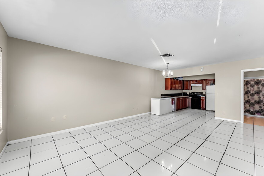 More Photos Of 1481 NW 22nd St, Fort Lauderdale Apartments For Sale