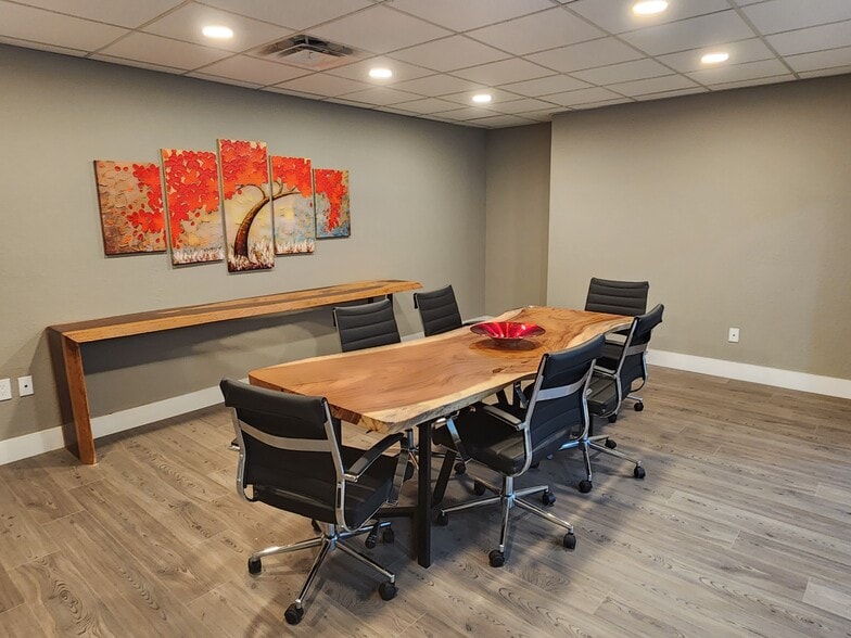 More Photos Of 3502 Henderson Blvd, Tampa Office For Lease