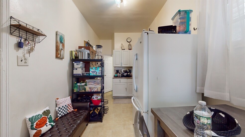 More Photos Of 603 11th St, Union City Apartments For Sale
