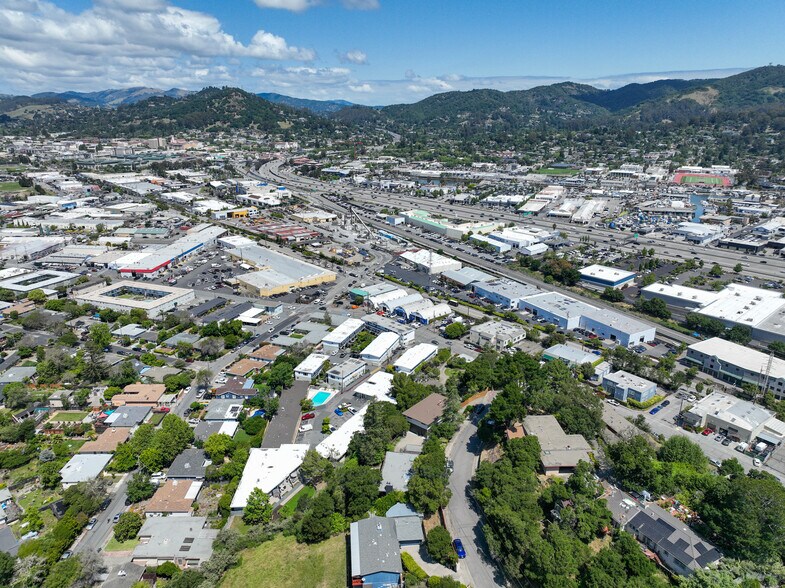More Photos Of 45 Woodland Ave, San Rafael Apartments For Sale