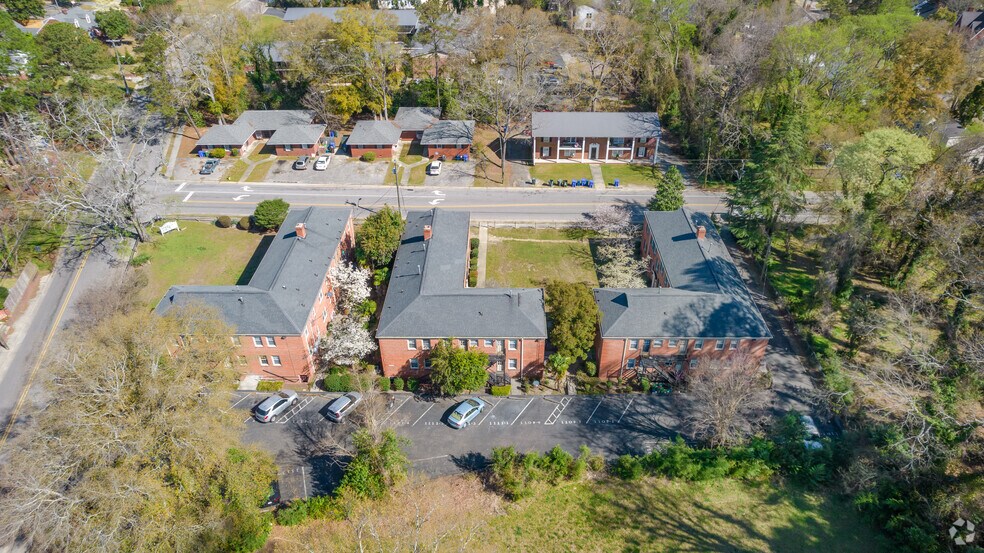 More Photos Of 1107-1117 W Rowan St, Fayetteville Apartments For Sale