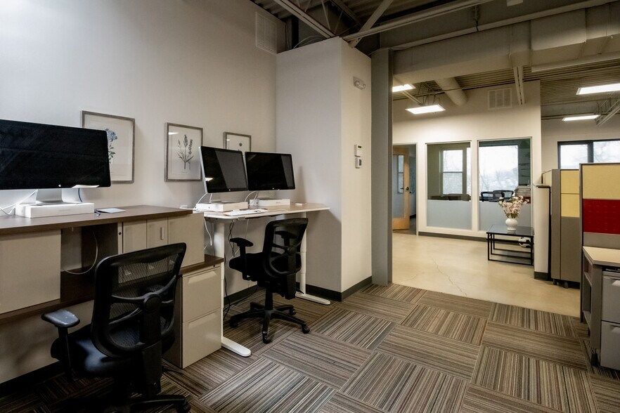More Photos Of 2560 28th St, Boulder Office For Lease