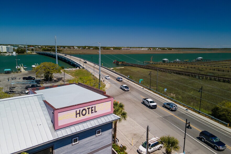 More Photos Of 87 Center St, Folly Beach Restaurant For Lease