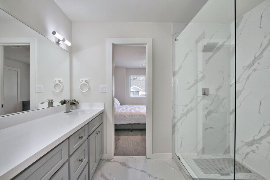 More Photos Of 12455 Melville Dr, Montgomery Apartments For Sale