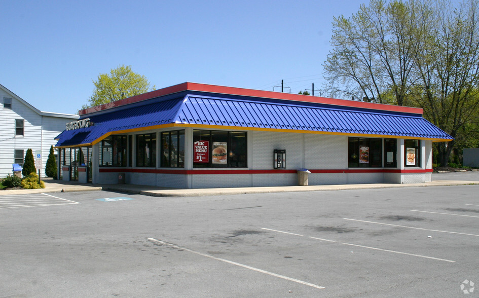 Primary Photo Of 3612 Lincoln Hwy, Thorndale Fast Food For Sale