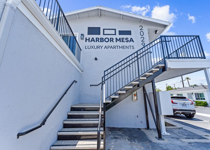 More Photos Of 2027-29 Harbor Blvd, Costa Mesa Apartments For Sale
