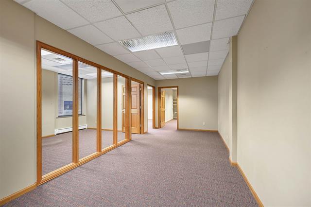 More Photos Of 414 E Walnut St, Green Bay Office For Sale