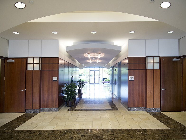 More Photos Of 3930 E Jones Bridge Rd, Peachtree Corners Office For Lease