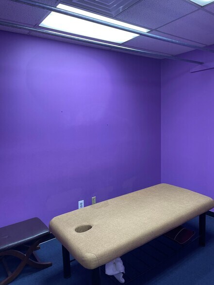 More Photos Of 3525-3529 Rochester Rd, Troy Freestanding For Lease