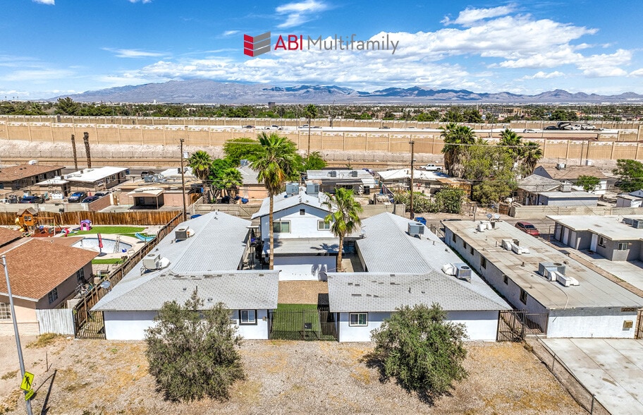 Primary Photo Of 2215 Stewart Ave, Las Vegas Apartments For Sale