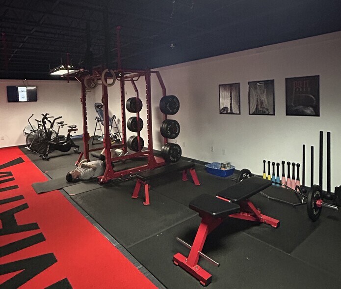 More Photos Of 247 Herring Cove Rd, Halifax Office For Lease