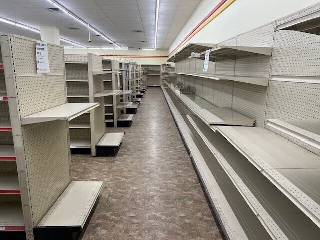 More Photos Of 1034 Mc Clellan Hwy, Harts Freestanding For Sale