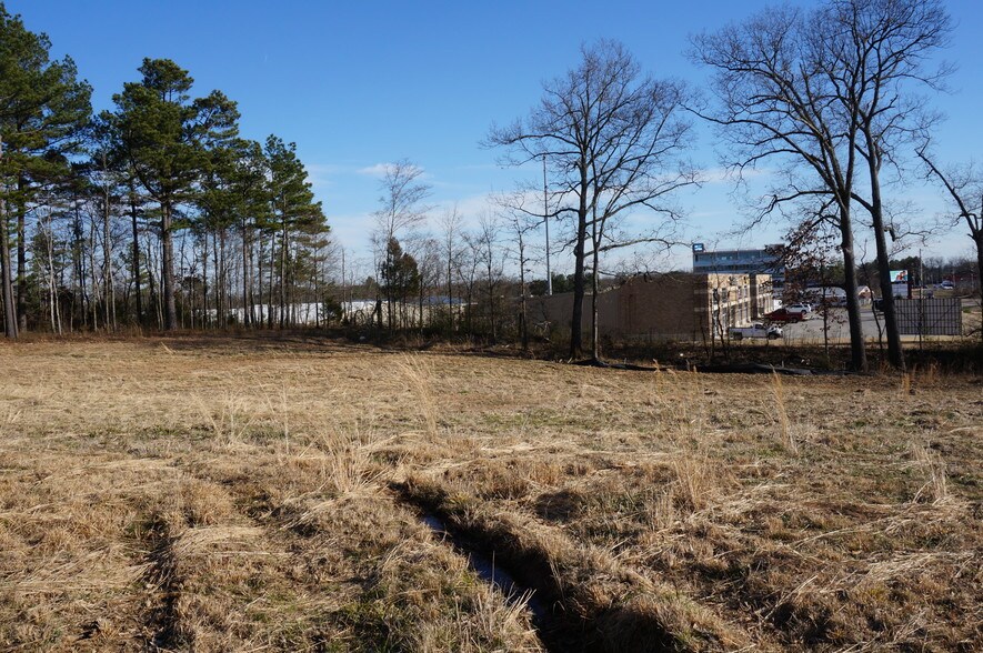 More Photos Of 1820 Old Greensboro Rd, Jonesboro Land For Sale