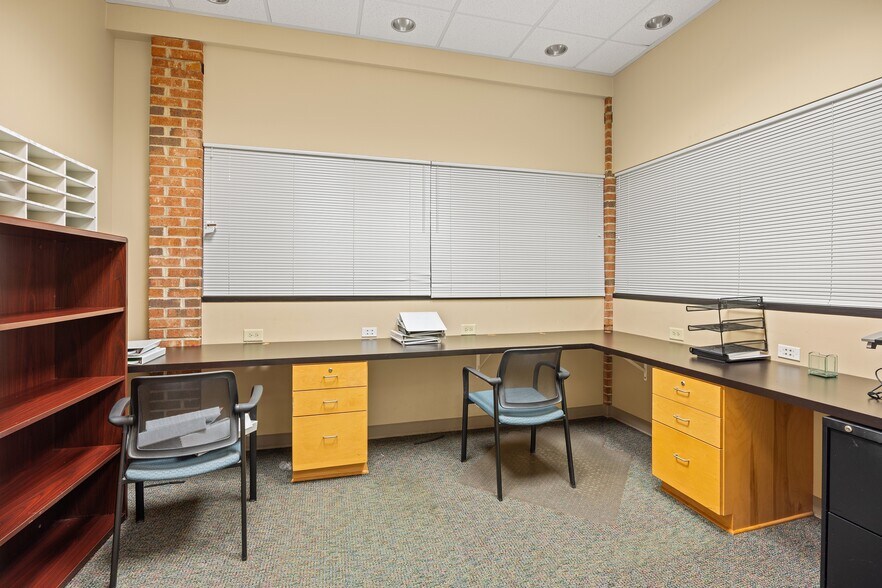 More Photos Of 160 Willbrook Blvd, Pawleys Island Office For Lease