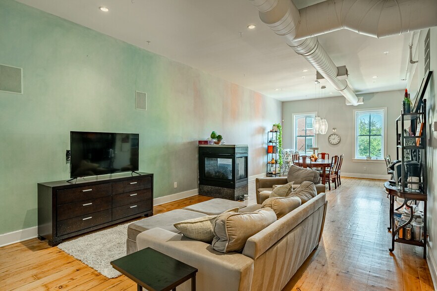 More Photos Of 235 Bridge St, Phoenixville Storefront Retail Residential For Sale