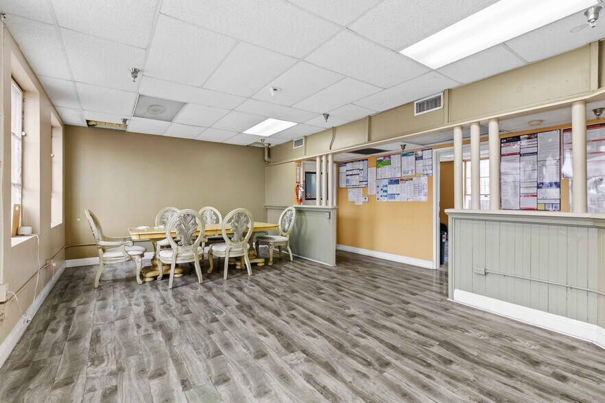 More Photos Of 3255 Saco St, Vernon Warehouse For Lease