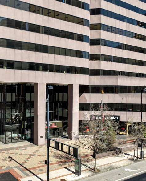 More Photos Of 600 Vine St, Cincinnati Office For Lease