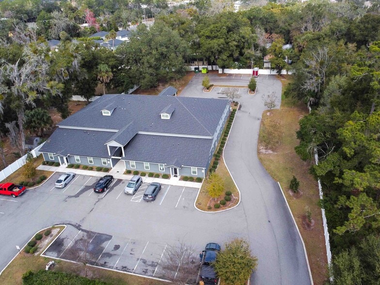 More Photos Of 806 Oak St, Green Cove Springs Apartments For Sale