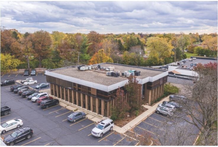 More Photos Of 42690 Woodward Ave, Bloomfield Hills Office For Lease