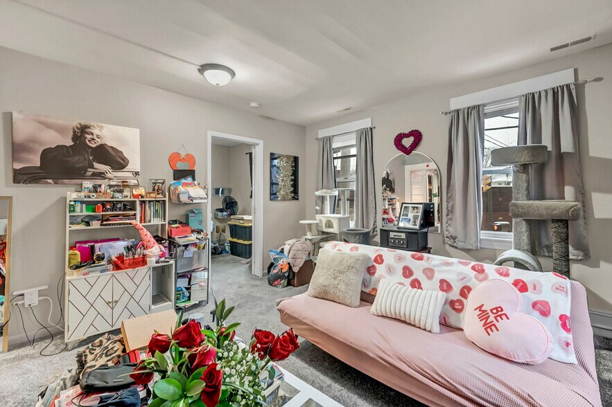 More Photos Of 4435 State Rd, Cleveland Storefront Retail Residential For Sale