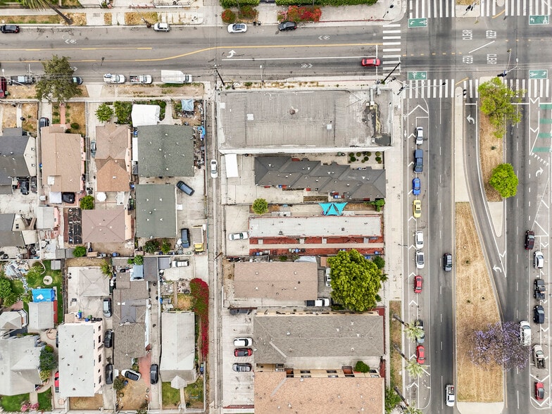 More Photos Of 10712 S Broadway, Los Angeles Apartments For Sale