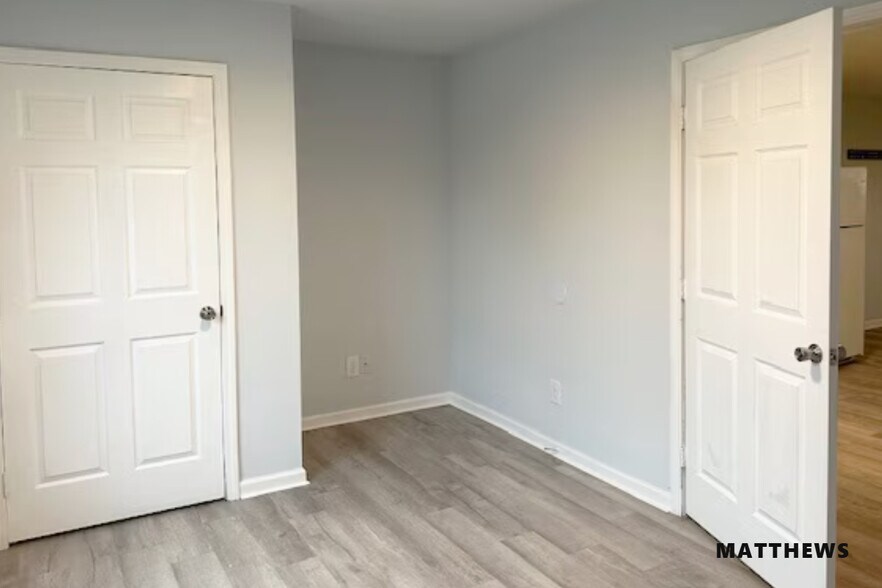 More Photos Of 801 Main St, Ellisville Apartments For Sale