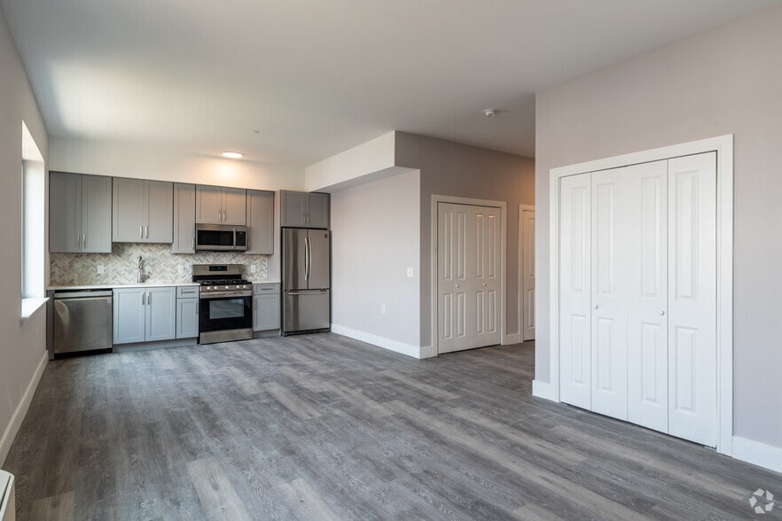 More Photos Of 74 Pollock Ave, Jersey City Apartments For Sale