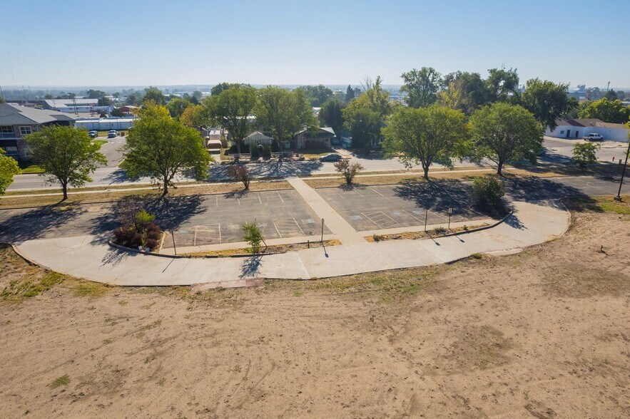 More Photos Of 777 N 4th St, Sterling Land For Sale