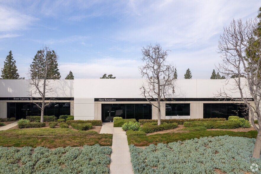 More Photos Of 3002 Dow Ave, Tustin Light Manufacturing For Lease