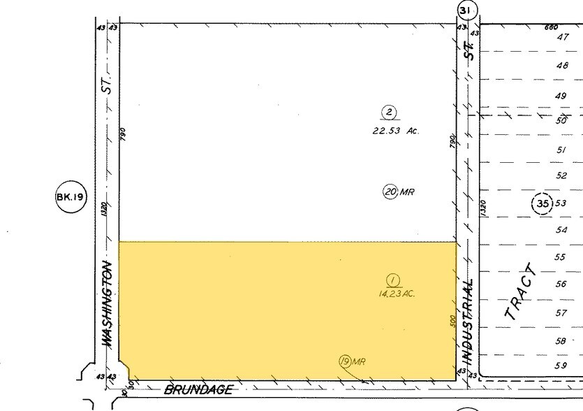 More Photos Of 120 Washington St, Bakersfield Warehouse For Sale