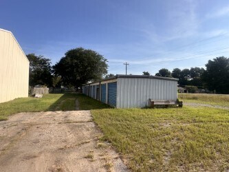 More Photos Of 9520 S State Route 78, Ridgely Service For Sale