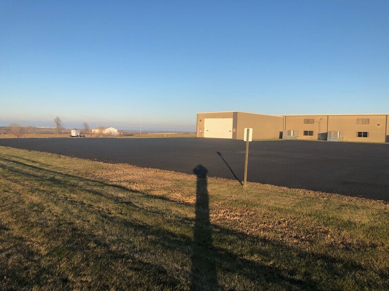 More Photos Of 100 Rayovac Ct, Fennimore Manufacturing For Sale