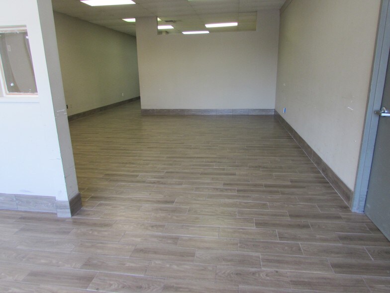 More Photos Of 2399 Lawrenceville Hwy, Lawrenceville Storefront Retail Office For Sale