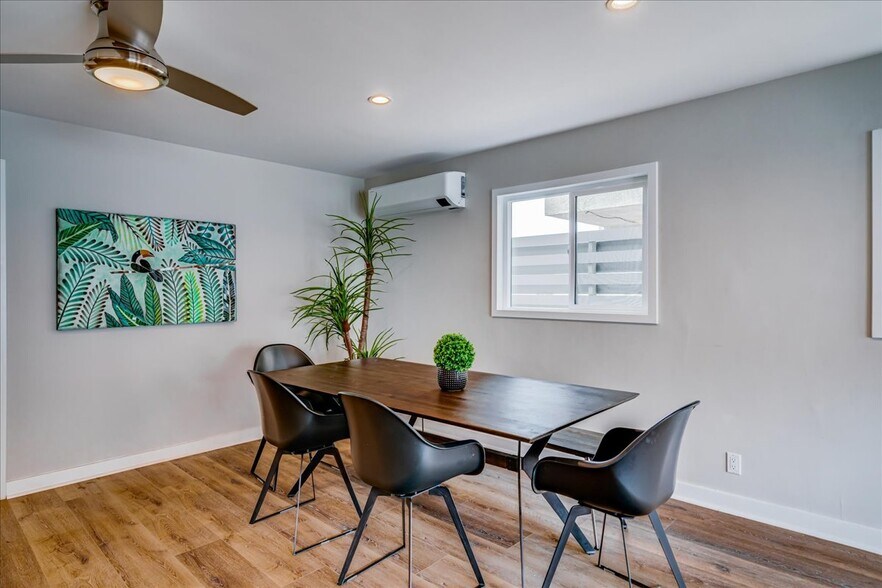 More Photos Of 323-325 Culver Blvd, Playa Del Rey Storefront Retail Residential For Sale