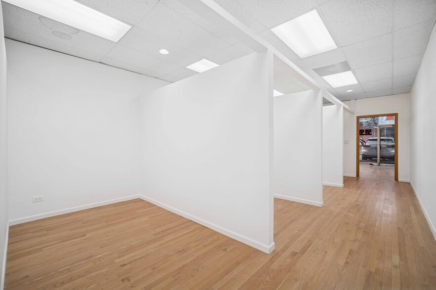 More Photos Of 1226-1238 N River Rd, Mount Prospect Freestanding For Lease