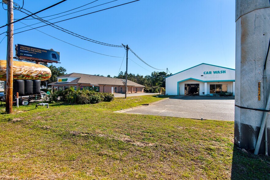 More Photos Of 3061 Gulf Breeze Pky, Gulf Breeze Carwash For Sale