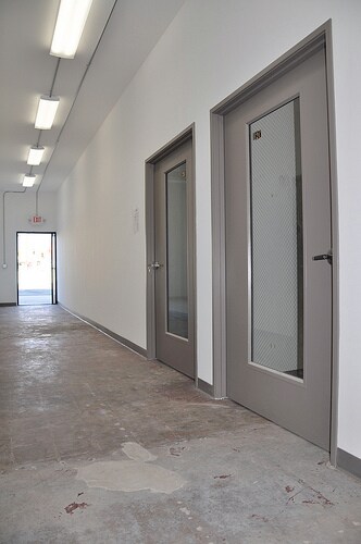 More Photos Of 1019 W Manchester Blvd, Inglewood Service For Lease