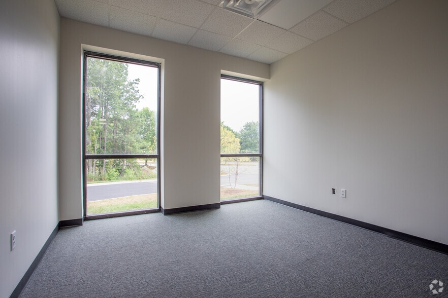 More Photos Of 2101 Garner Station Blvd, Raleigh Unknown For Lease