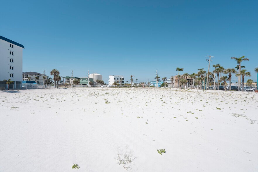 More Photos Of 800 Estero Blvd, Fort Myers Beach Land For Sale